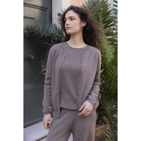 Pull droit ras du cou