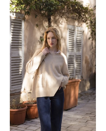 Pull ras du cou poche