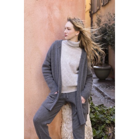 Pull col roulé torsadé